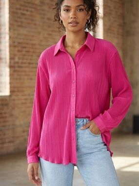 PrettyLittleThing Hot Pink Plissé Oversized Button Down Size 8
